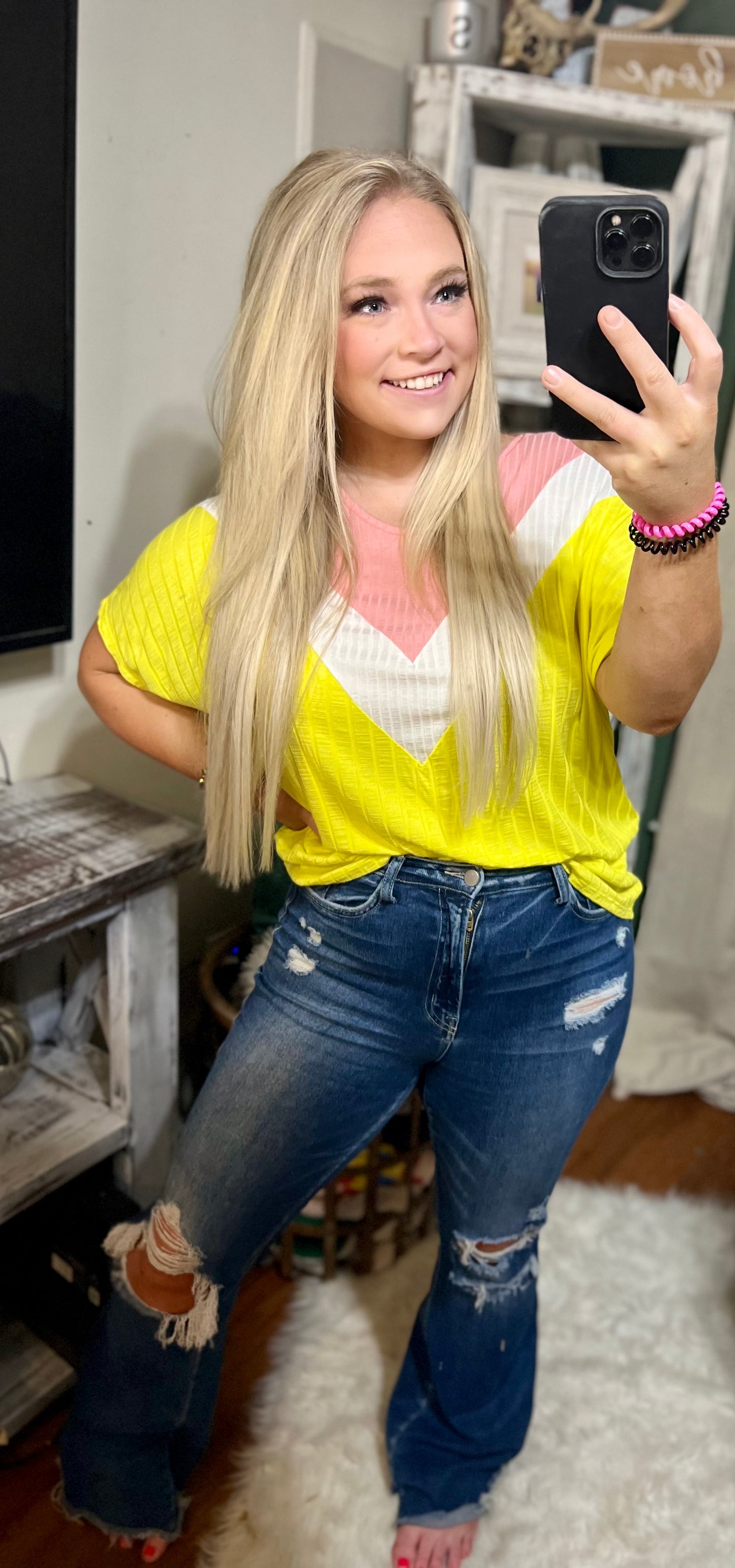 It's A Vibe Chevron Top