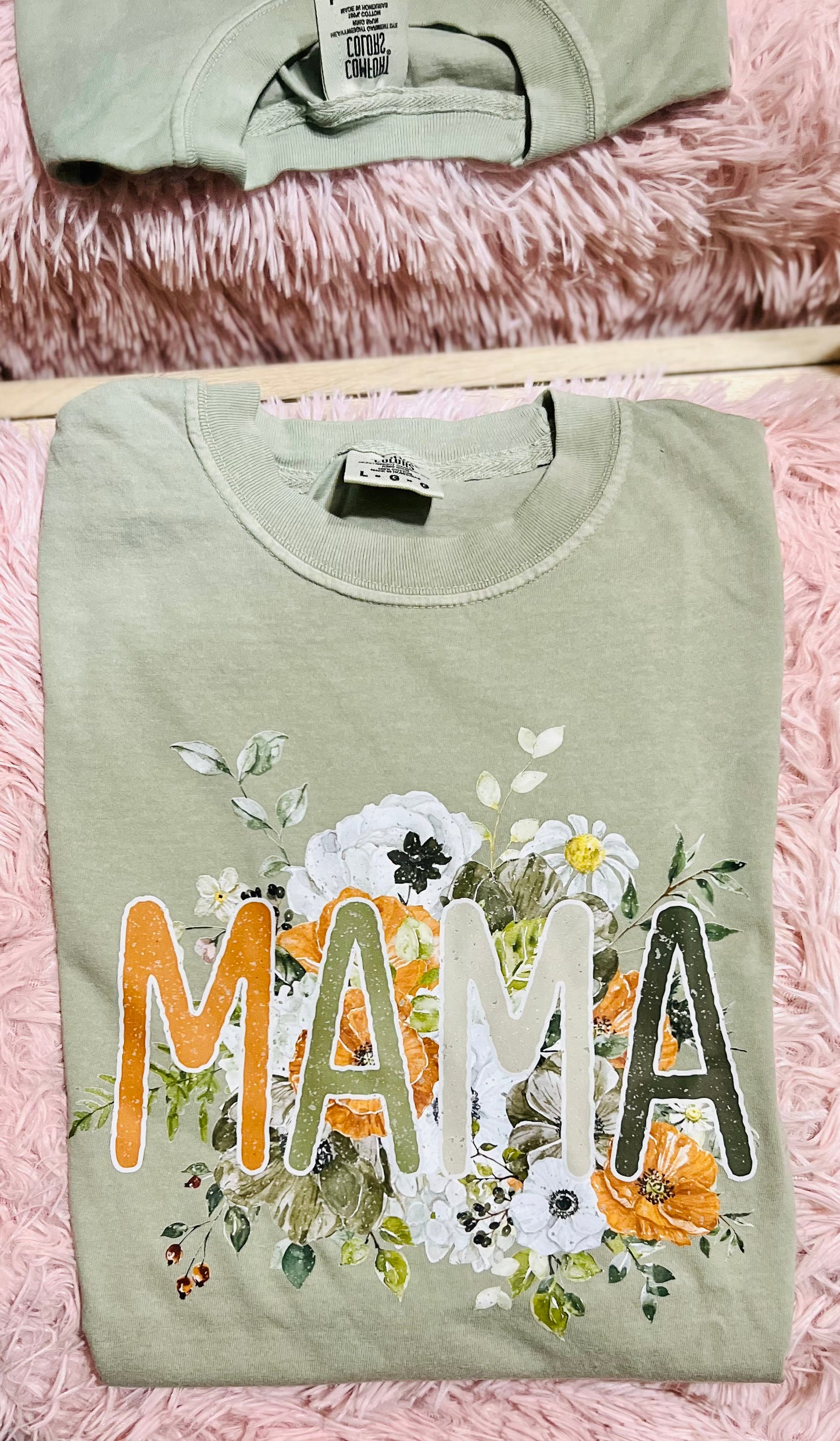 Fall Floral Mama