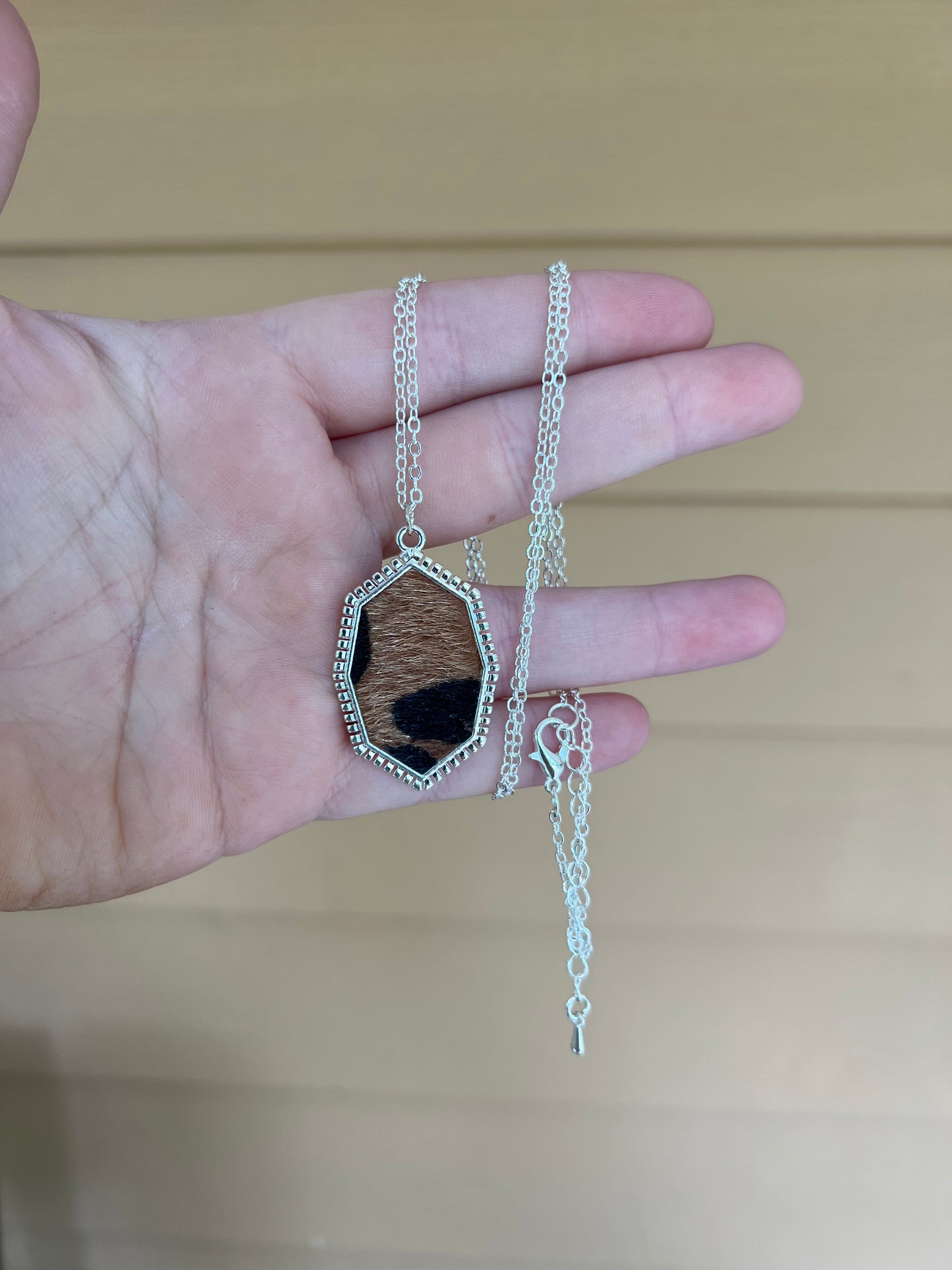 Faux Diamond Leopard Necklace
