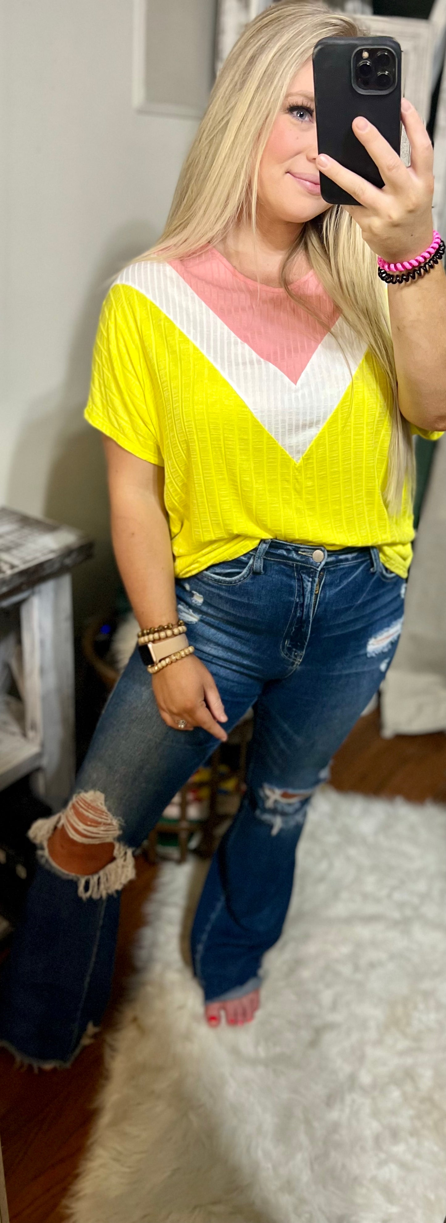 It's A Vibe Chevron Top