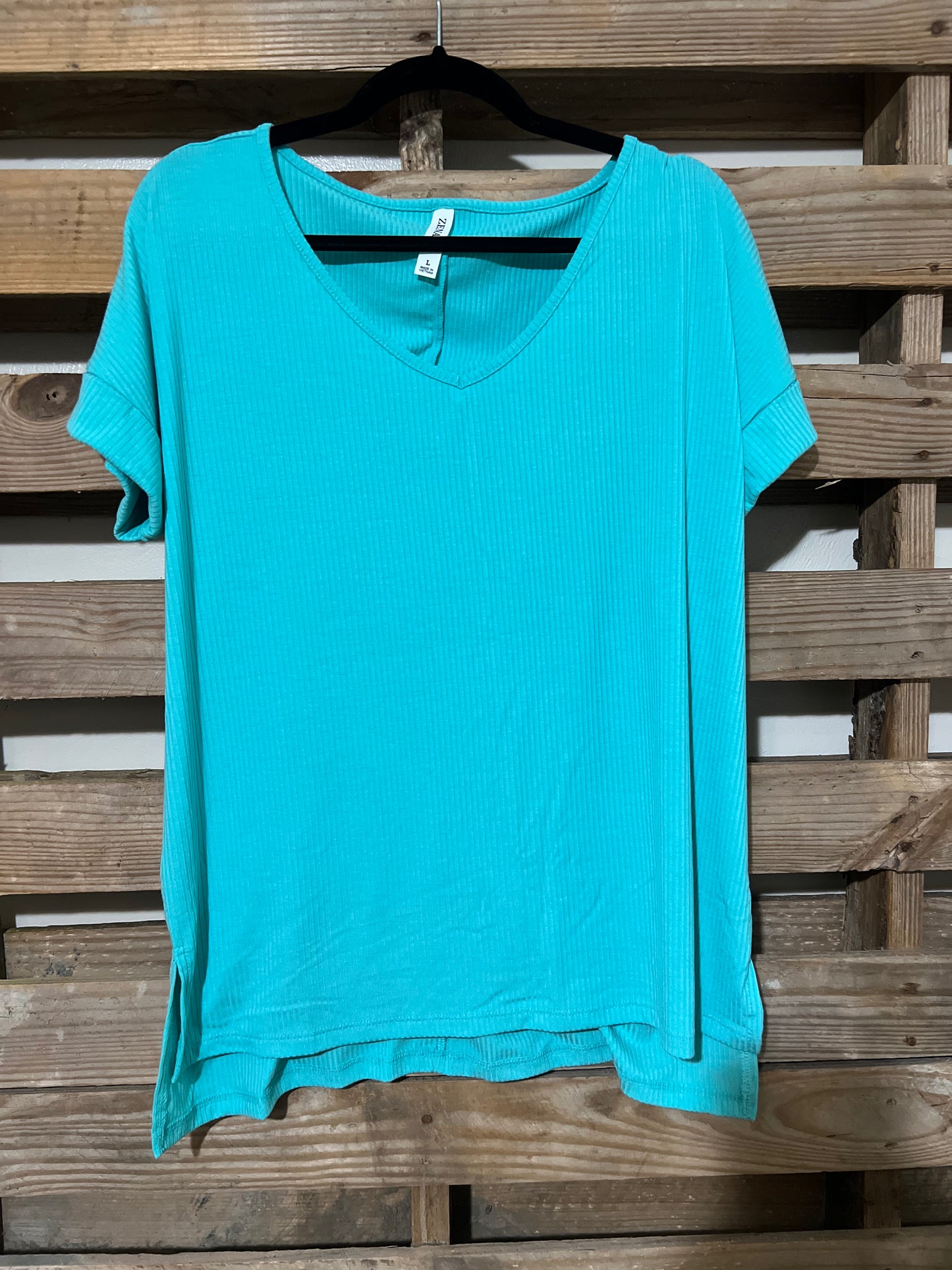 Ribbed teal vneck - large