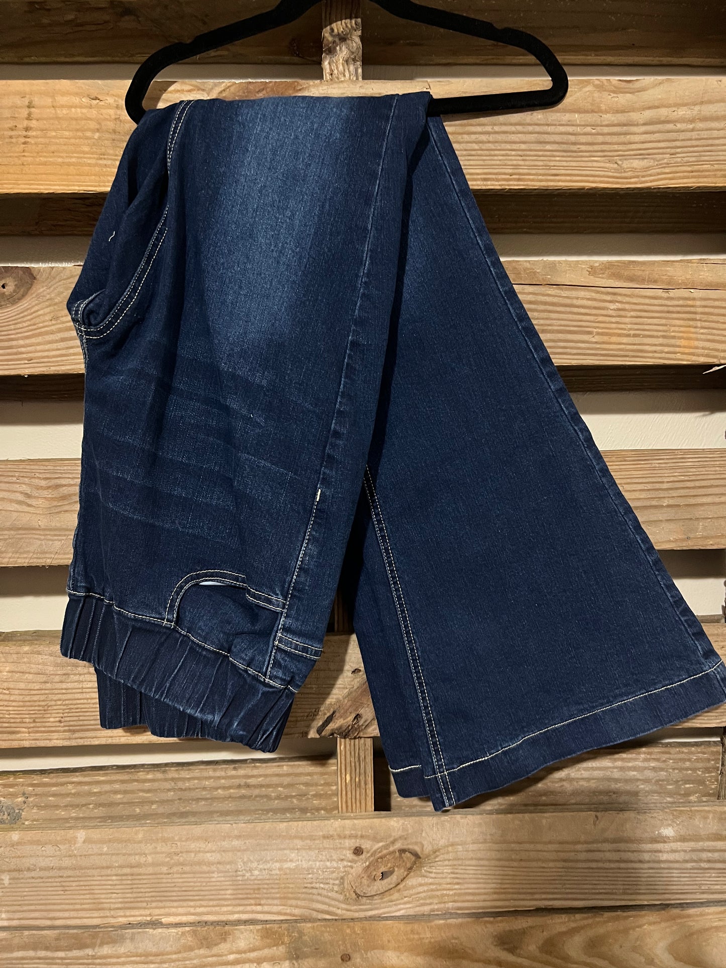 Jogger waistband flare jeans - small