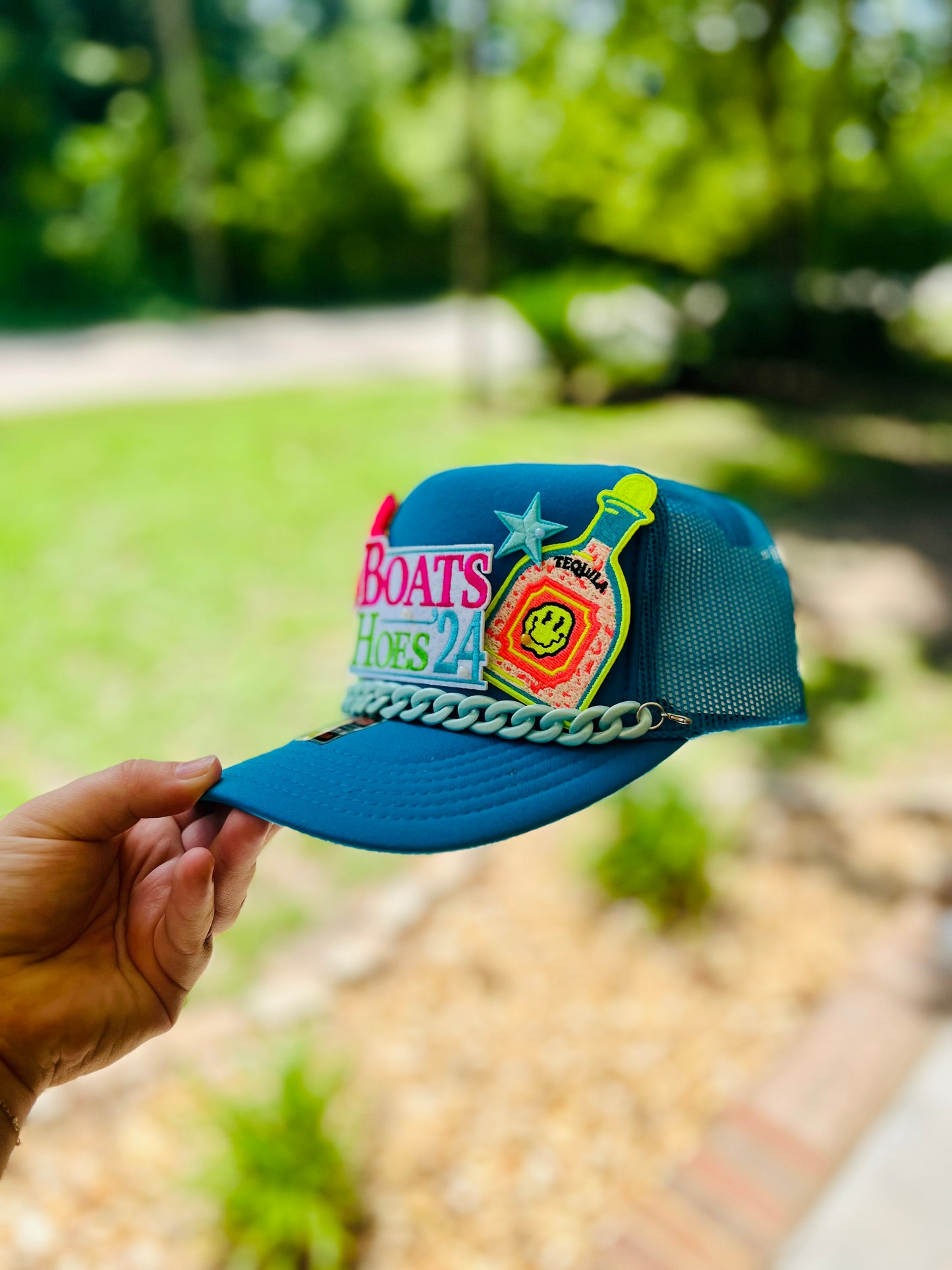 One of a kind - Boats & Hoes Hat