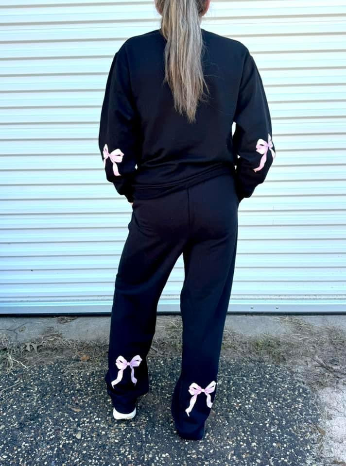 Bow Sweatshirt & Sweatpants