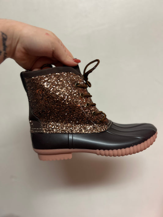 Sparkle Duck boots